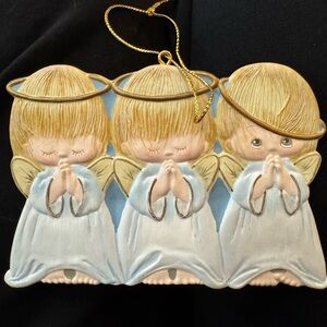 Praying Angels Ornament Vtg Ceramic 4 x 3 NWOT